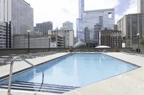 10 East Ontario Street Chicago IL 60611