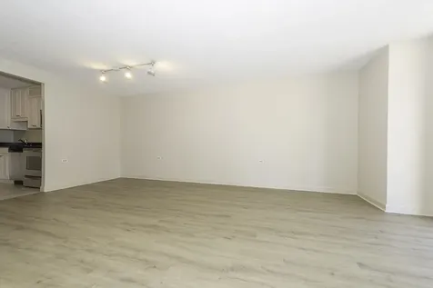 10 East Ontario Street Chicago IL 60611