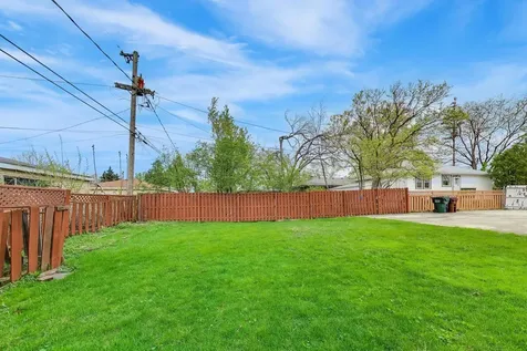 18532 Klimm Avenue Homewood IL 60430