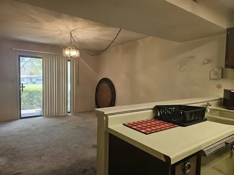 4904 West Oakwood Drive Mchenry IL 60050