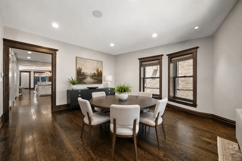 652 West Sheridan Road Chicago IL 60613