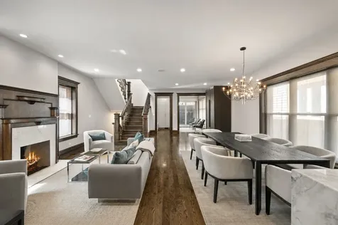 652 West Sheridan Road Chicago IL 60613