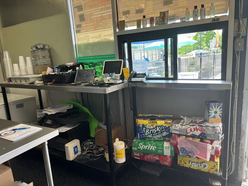 9999 North Confidential Avenue Chicago IL 60641
