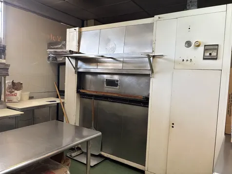 9999 North Confidential Avenue Chicago IL 60641