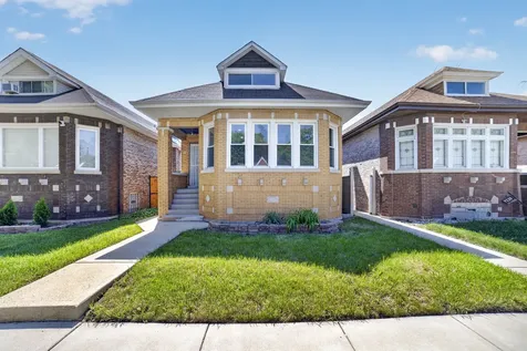 9112 South Aberdeen Street Chicago IL 60620
