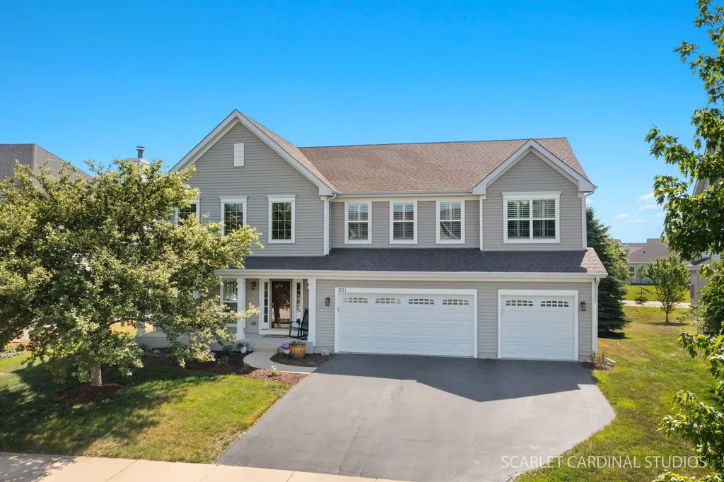 221 Willington Way Oswego IL 60543