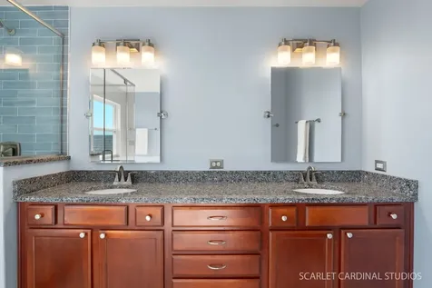 221 Willington Way Oswego IL 60543