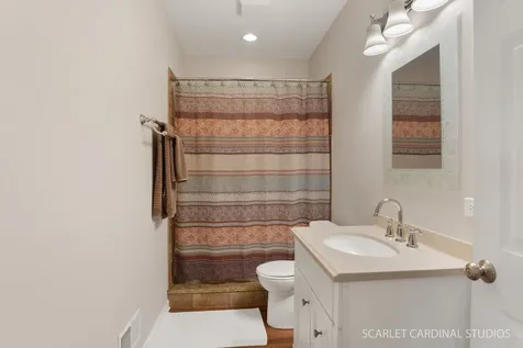221 Willington Way Oswego IL 60543