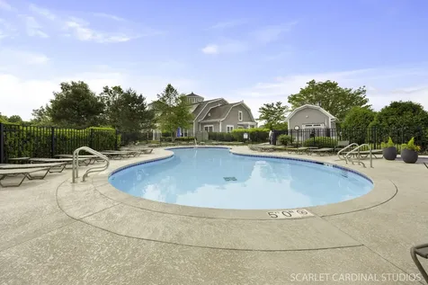 221 Willington Way Oswego IL 60543