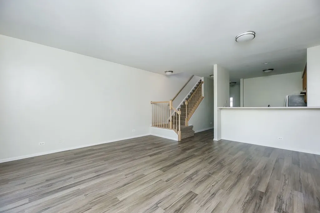 2943 Kentshire Circle Naperville IL 60564