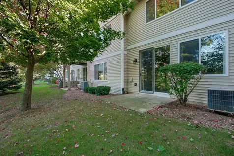 2943 Kentshire Circle Naperville IL 60564