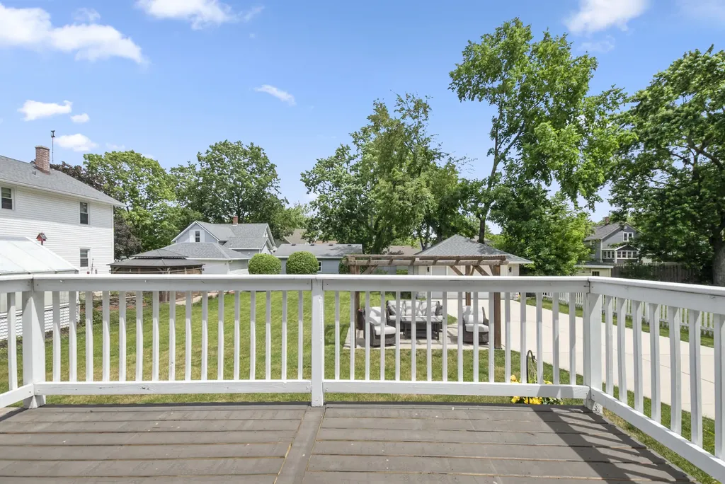 510 East 13th Street Lockport IL 60441