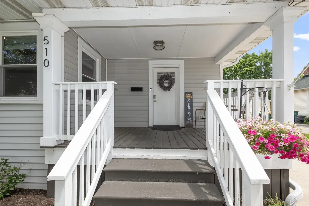 510 East 13th Street Lockport IL 60441