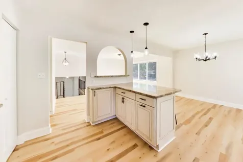 123 Boulder Hill Pass Montgomery IL 60538