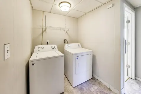 123 Boulder Hill Pass Montgomery IL 60538