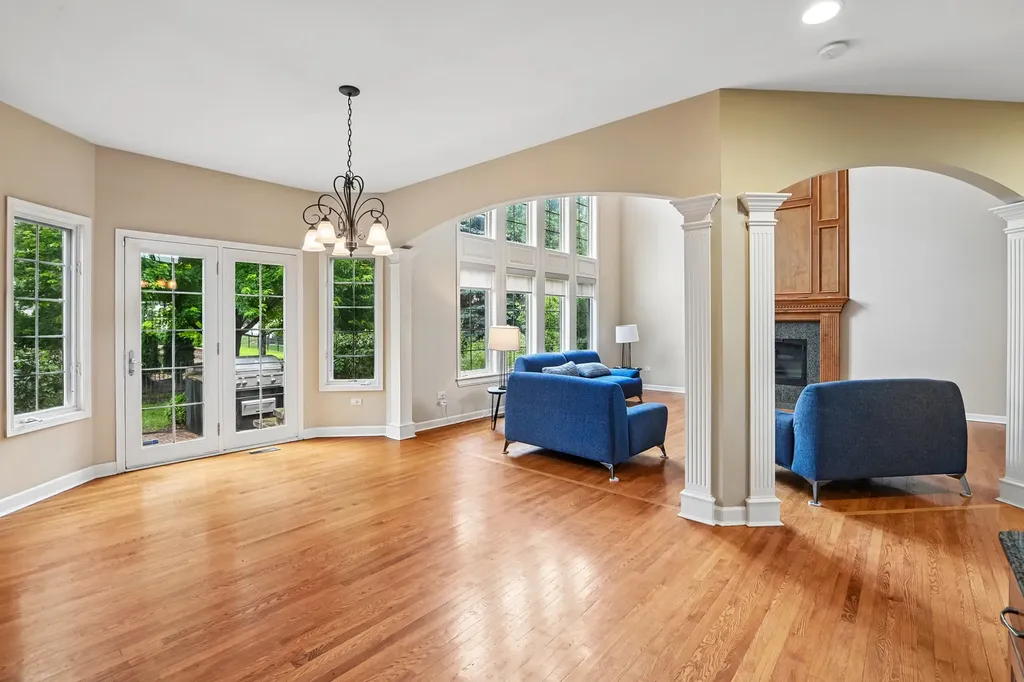 2227 Spartina Road Naperville IL 60564