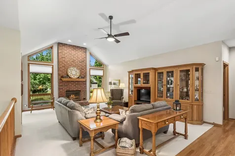 10907 Red Hawk Lane Spring Grove IL 60081