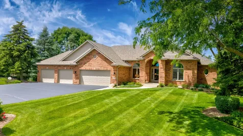 10907 Red Hawk Lane Spring Grove IL 60081