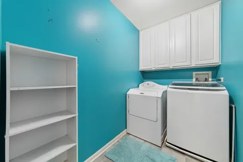1702 Stonegate Drive Montgomery IL 60538
