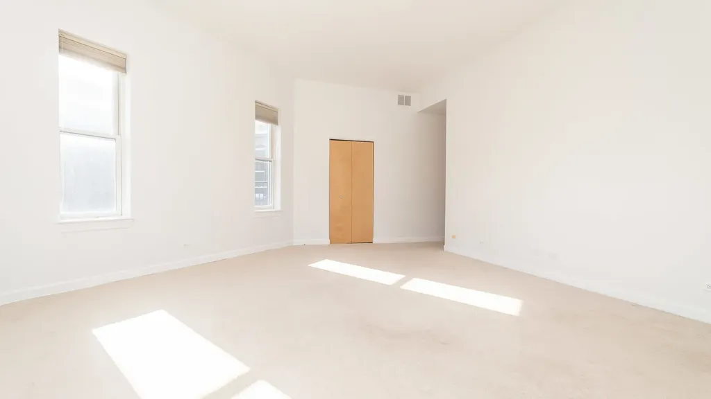 845 West Altgeld Street Chicago IL 60614