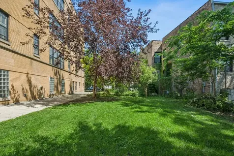 3429 West Adams Street Chicago IL 60624