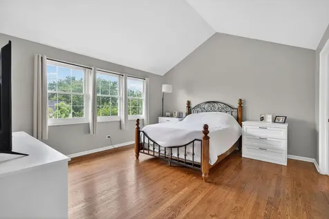 882 Wilshire Lane Crete IL 60417