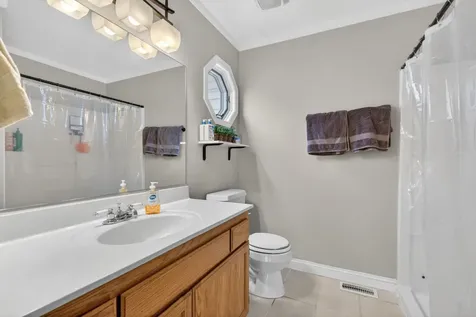 882 Wilshire Lane Crete IL 60417