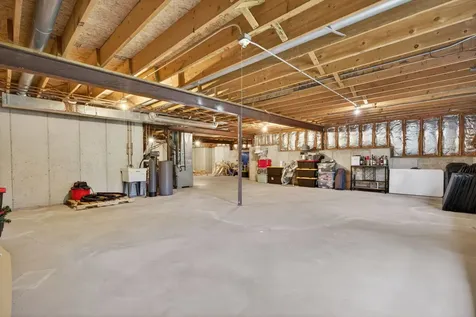 882 Wilshire Lane Crete IL 60417