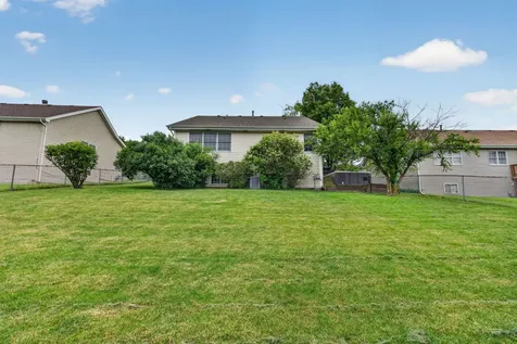 882 Wilshire Lane Crete IL 60417