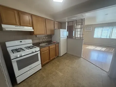 9575 Maple Drive Rosemont IL 60018