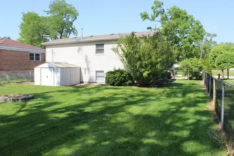15201 La Crosse Avenue Oak Forest IL 60452
