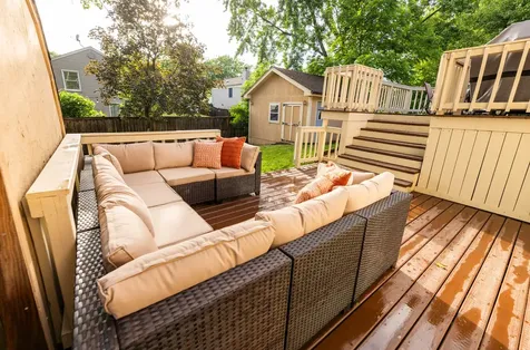 824 Grant Street Bartlett IL 60103