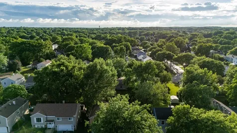 824 Grant Street Bartlett IL 60103