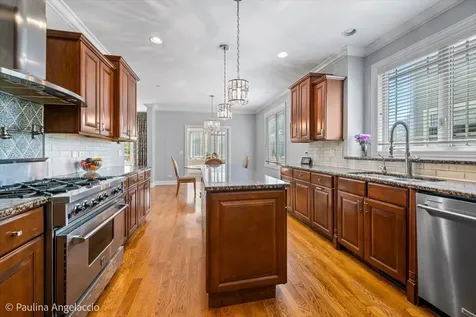 443 June Terrace Barrington IL 60010