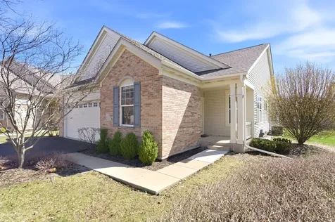1967 Holloway Court Aurora IL 60502