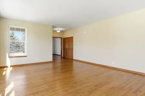 1967 Holloway Court Aurora IL 60502