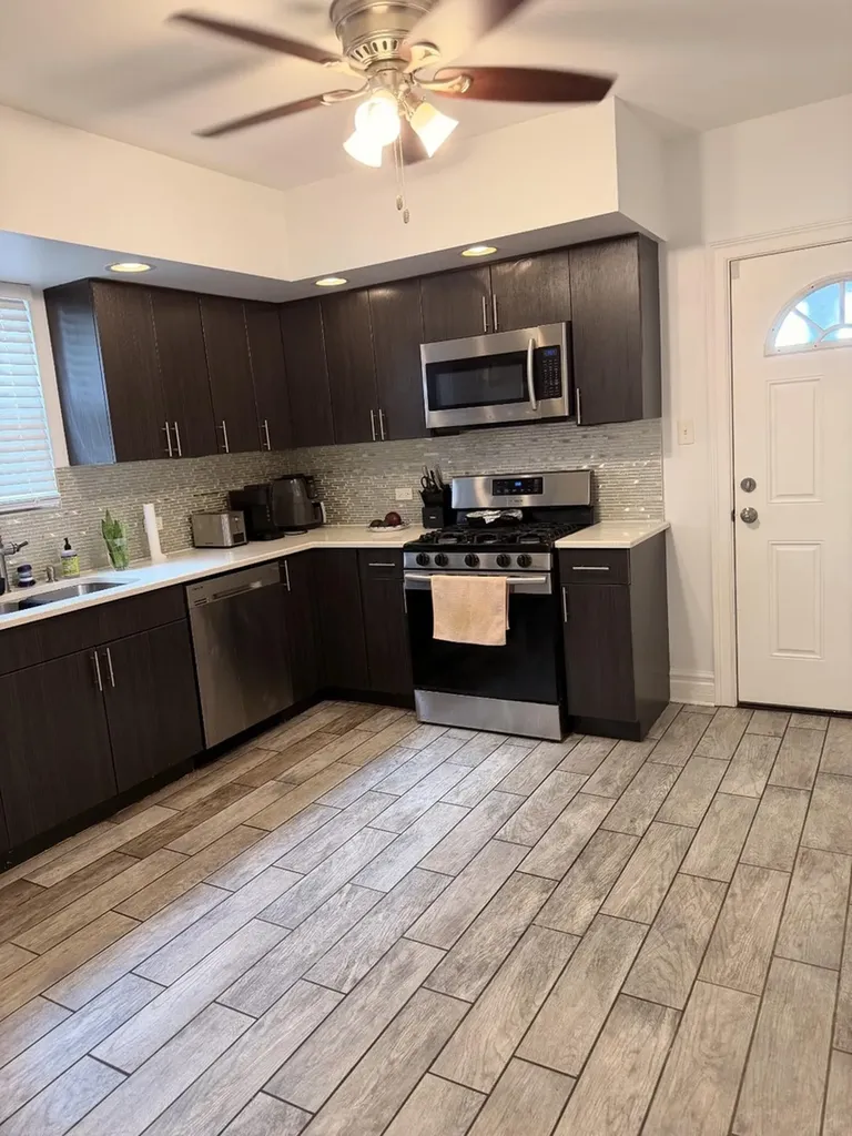322 West 103rd Place Chicago IL 60628