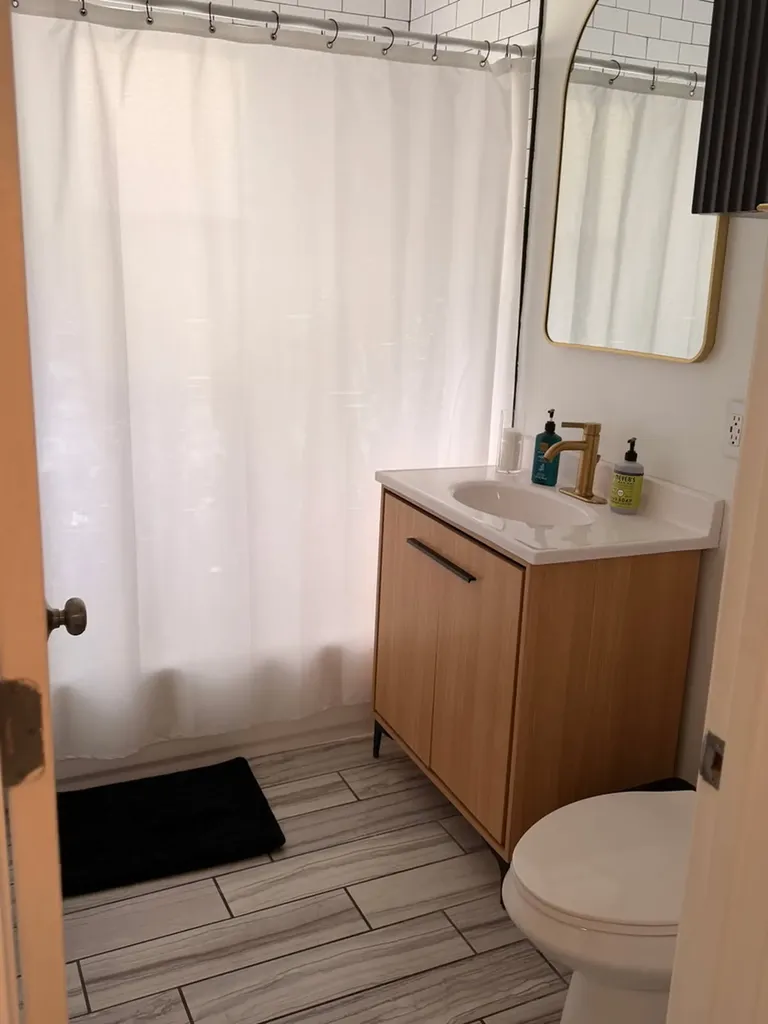 322 West 103rd Place Chicago IL 60628
