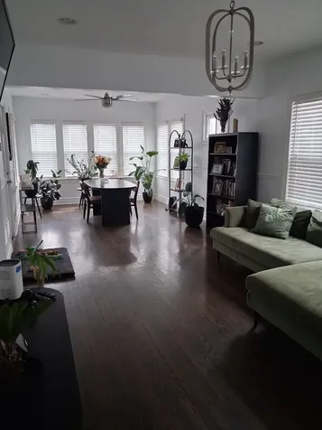 322 West 103rd Place Chicago IL 60628