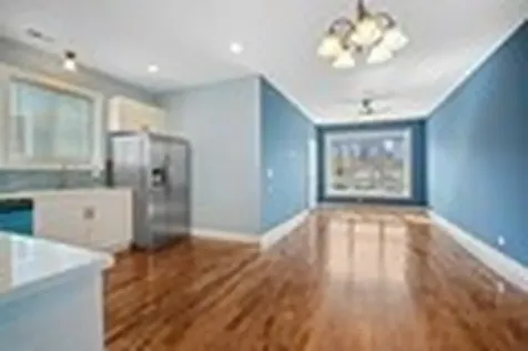 607 North Central Avenue Chicago IL 60644