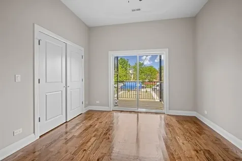 607 North Central Avenue Chicago IL 60644