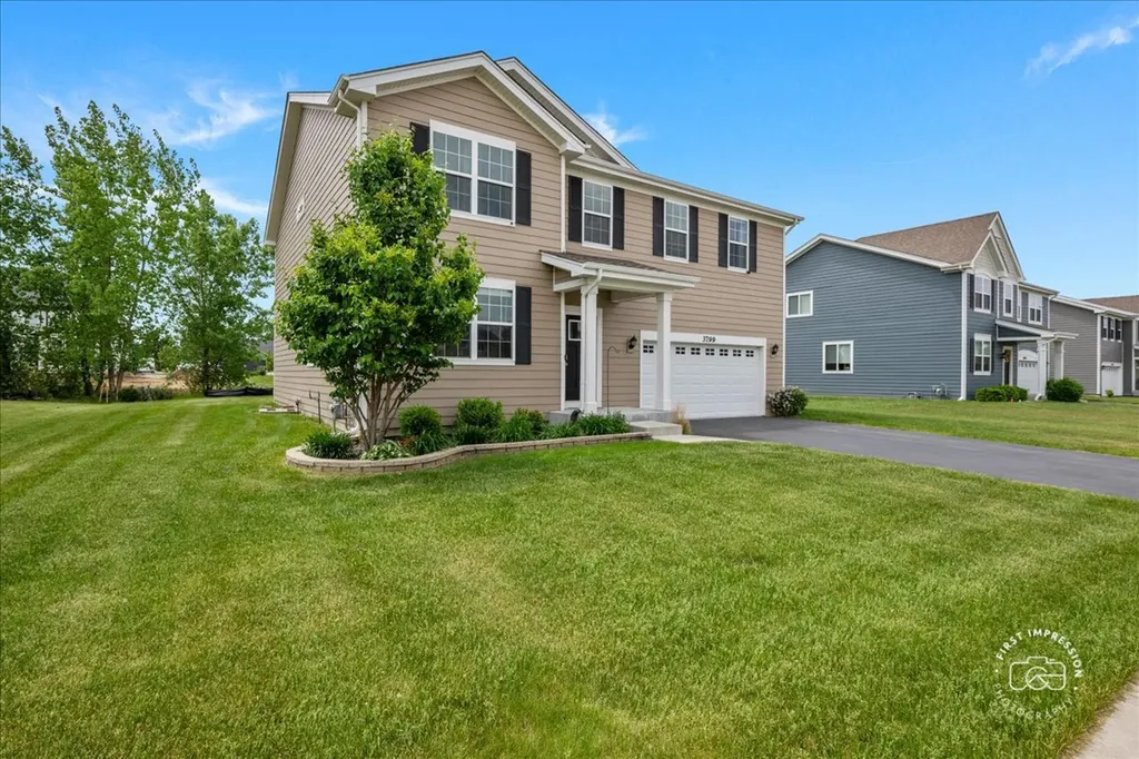 3799 Gardenia Drive Elgin IL 60124