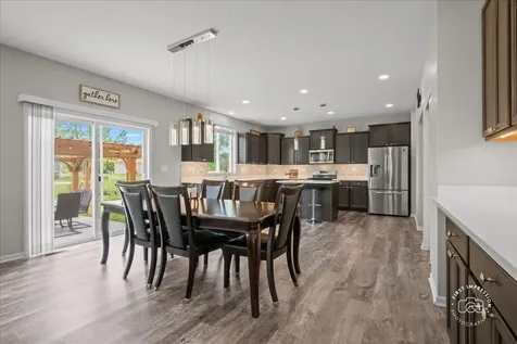 3799 Gardenia Drive Elgin IL 60124