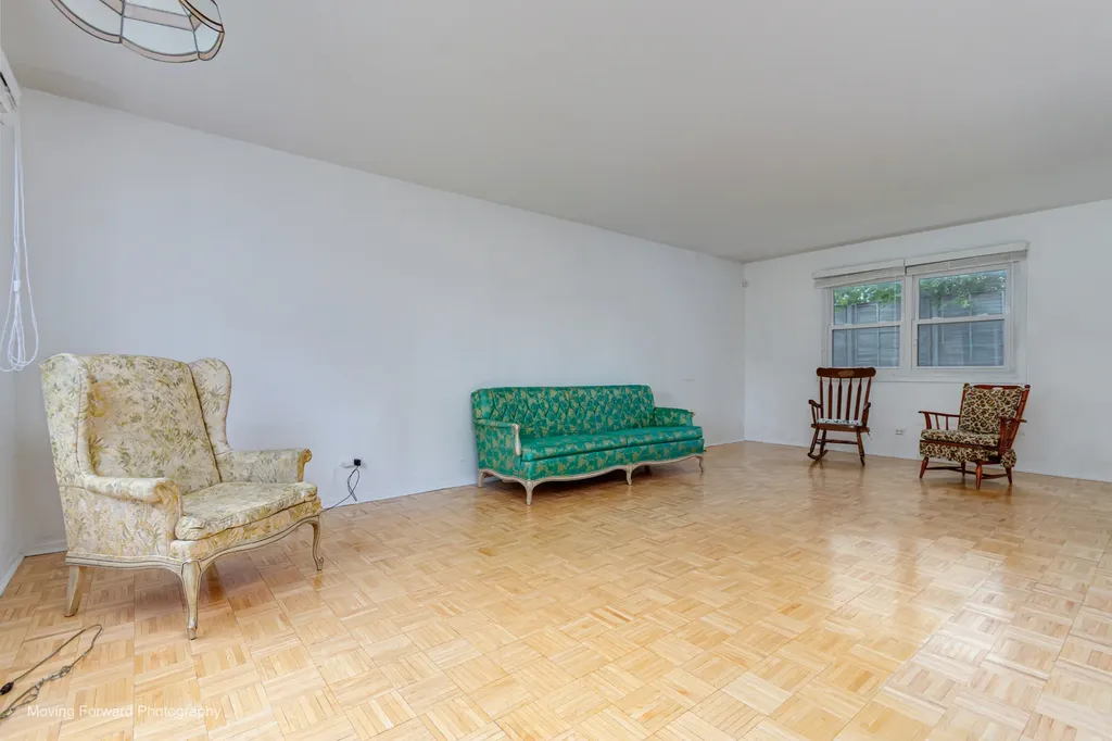 706 North Lawler Avenue Addison IL 60101
