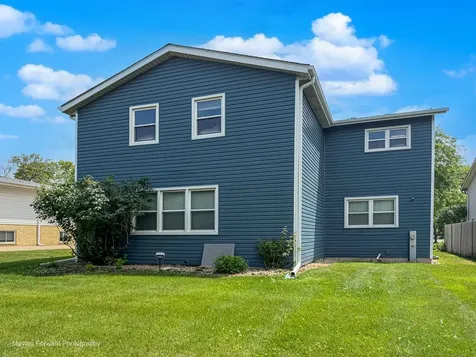 706 North Lawler Avenue Addison IL 60101