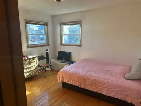 6034 North Bernard Street Chicago IL 60659