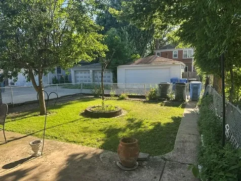 6034 North Bernard Street Chicago IL 60659