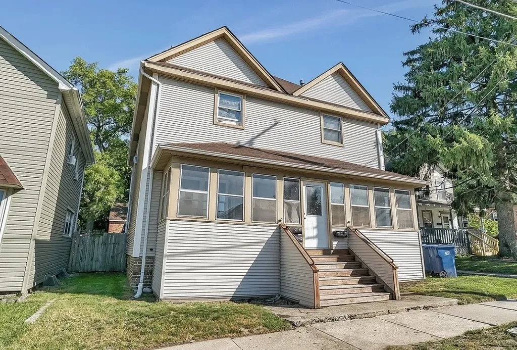 2640 Vermont Avenue Blue Island IL 60406