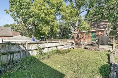 2640 Vermont Avenue Blue Island IL 60406