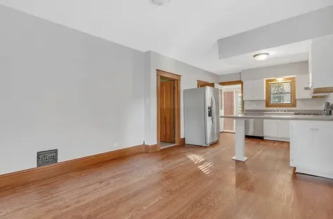 2640 Vermont Avenue Blue Island IL 60406